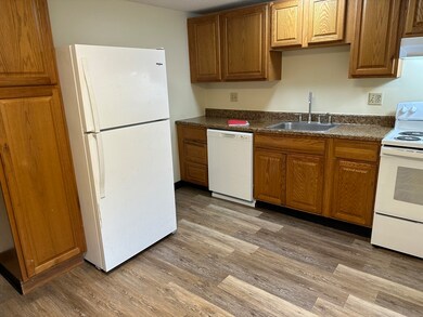 32 State St unit B3, Attleboro, MA 02703 - photo 3