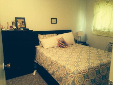 411 E 8th St unit 1, 4, 5, 6, Bloomington, IN 47408 - photo 5