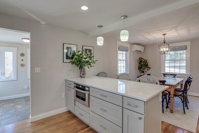 13 Appletree Ln, Bedford, MA 01730 - photo 5