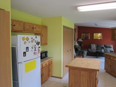 W1081 King Rd, Brooklyn, WI 53521 - photo 2