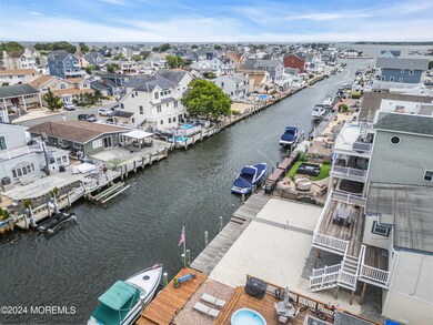 31 Neptune Rd, Toms River, NJ 08753 - photo 5