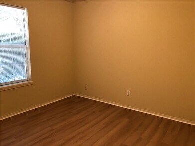 306 E Thurman St unit 3, Prairie Grove, AR 72753 - photo 7