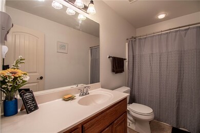 381 Jeanne Dr, Bethel Heights, AR 72764 - photo 7