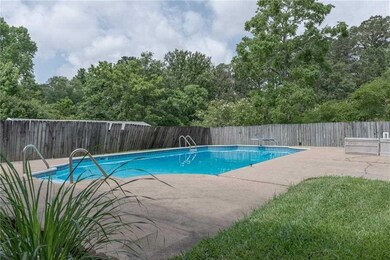 511 Holiday Cir, Pineville, LA 71360 - photo 6