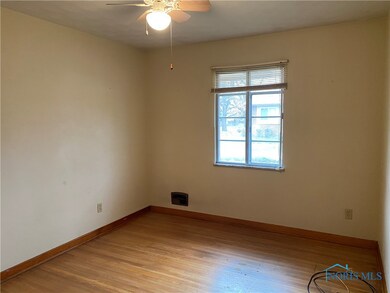 3725 Berkeley Dr, Toledo, OH 43612 - photo 7