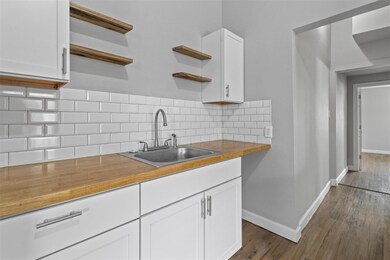 512 W Crawford St unit 102, Denison, TX 75020 - photo 7