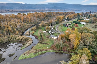 340 E Sunny Sands Rd, Cathlamet, WA 98612 - photo 2