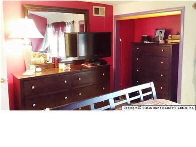 15 Arthur Ct, Staten Island, NY 10310 - photo 3