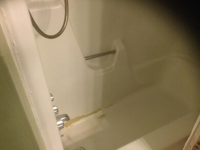 1D0B91B6-DF38-4CEA-844D-1896B1DE925B