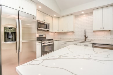 22 Ted Ln, Southborough, MA 01772 - photo 6