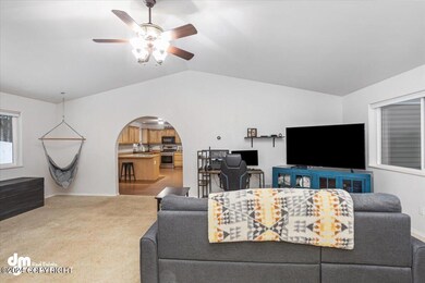 06-Living Room_IMG_3223