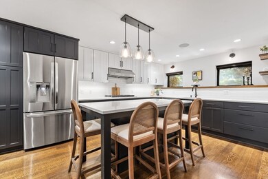 9 Bond St, Boston, MA 02118 - photo 7