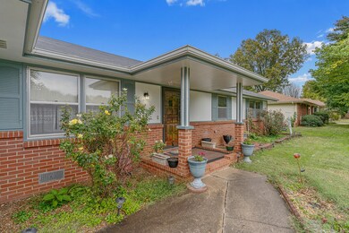 1133 West Berkley-4