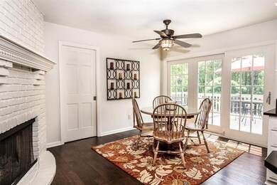 Beautiful ceiling fan and triple doors/ slider to 