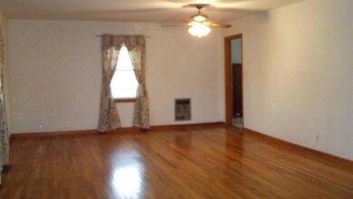 1943 Sims Rd, Shelbyville, TN 37160 - photo 7