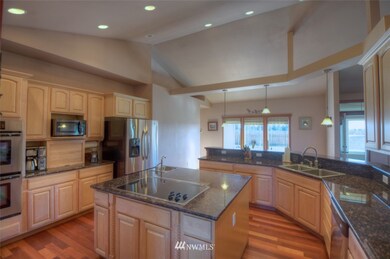 13811 Logez Ct SW, Olympia, WA 98512 - photo 5