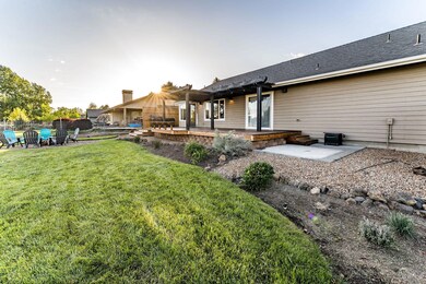 20859 Dione Way, Bend, OR 97701 - photo 5