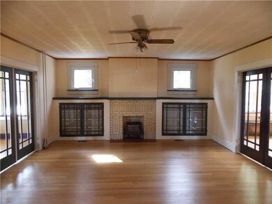 Living Room.