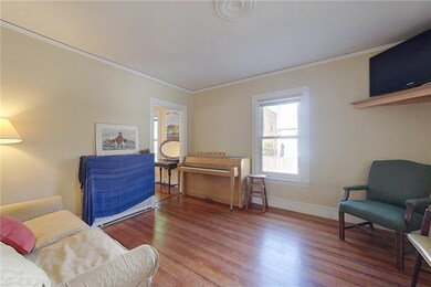 2 Ashurst Place, Newport, RI 02840 - photo 5