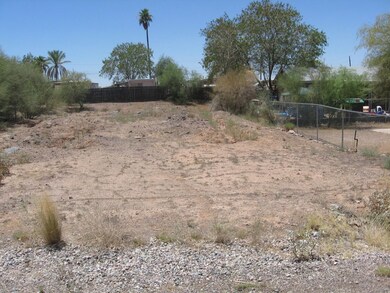 1445 E Scenic 001