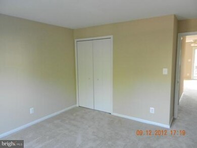 12893B Grays Pointe Rd unit 12893B, Fairfax, VA 22033 - photo 7