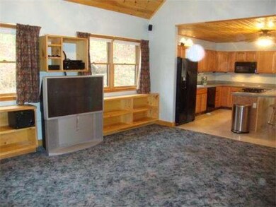 276 Turkey Hill Rd, Northampton, MA 01062 - photo 7