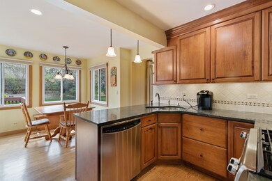 1911 Ivy Way, Glenview, IL 60026 - photo 6