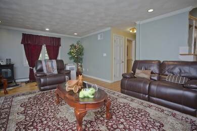 74 Williamsville Rd, Hubbardston, MA 01452 - photo 7