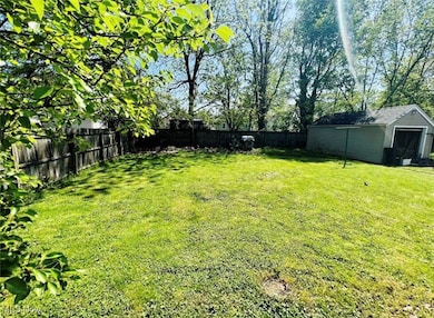 2322 21st St NE, Canton, OH 44705 - photo 6