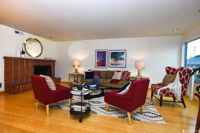 1773 Chestnut St, San Francisco, CA 94123 - photo 4