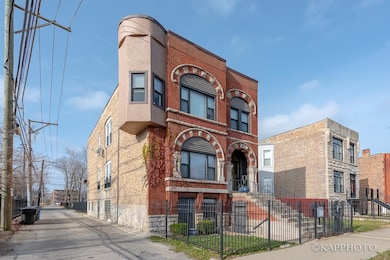 4640 S Langley Ave unit G, Chicago, IL 60653 - photo 2