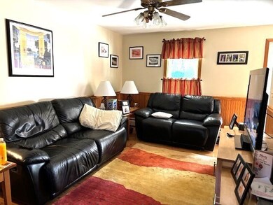 610 Wrentham Rd unit A, Bellingham, MA 02019 - photo 5