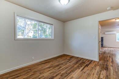 1505 Mistletoe Ln, Redding, CA 96002 - photo 5