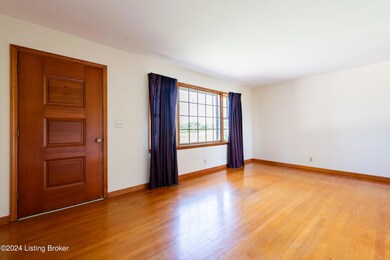 357 Chaplin Rd, Bloomfield, KY 40008 - photo 6