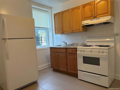 49 5th St unit 4, New Rochelle, NY 10801 - photo 7