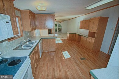 6620 Hook Ct, Spotsylvania, VA 22551 - photo 7