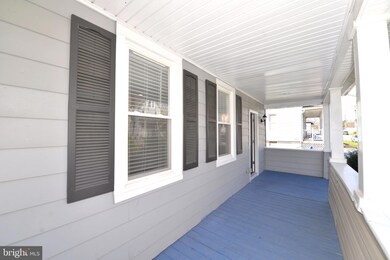 29 Fourth Ave, Halethorpe, MD 21227 - photo 6