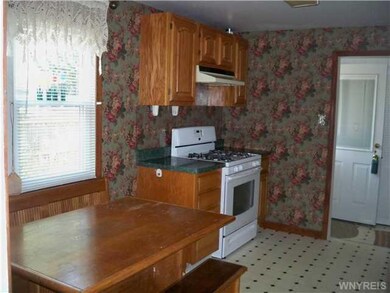 Kitchen. The table and seating fit nicely into the