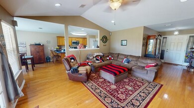 404 Dillon Rd, Thomasville, GA 31757 - photo 4