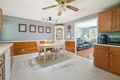 96 Granite St, Londonderry, NH 03053 - photo 2