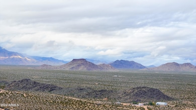 TBD Angell Rd 2 35 Acres -- unit 13, Yucca, AZ 86438 - photo 5
