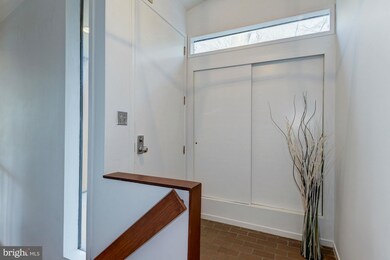 3416 Highview Ct, Silver Spring, MD 20902 - photo 3