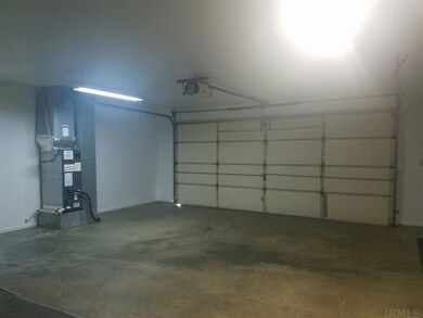 225 S Division St, Auburn, IN 46706 - photo 4