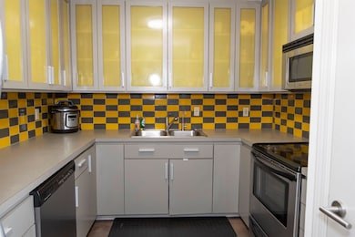 109 N Main St unit 514, Memphis, TN 38103 - photo 5