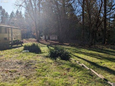 269 Opal Ln, Grants Pass, OR 97526 - photo 5