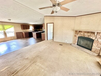 171 E Brooken Rd, Stigler, OK 74462 - photo 3