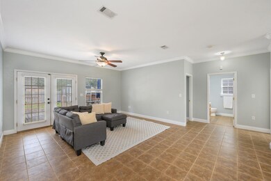 8-web-or-mls-6454 Burleson Blvd-4