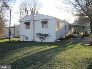 720 Red Run Rd, New Holland, PA 17557 - photo 3