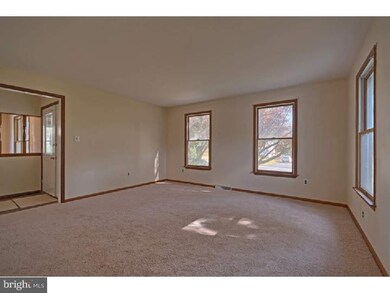15 Stewart Rd, Pilesgrove, NJ 08098 - photo 5
