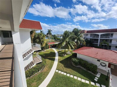 580 Egret Dr unit 322, Hallandale Beach, FL 33009 - photo 2